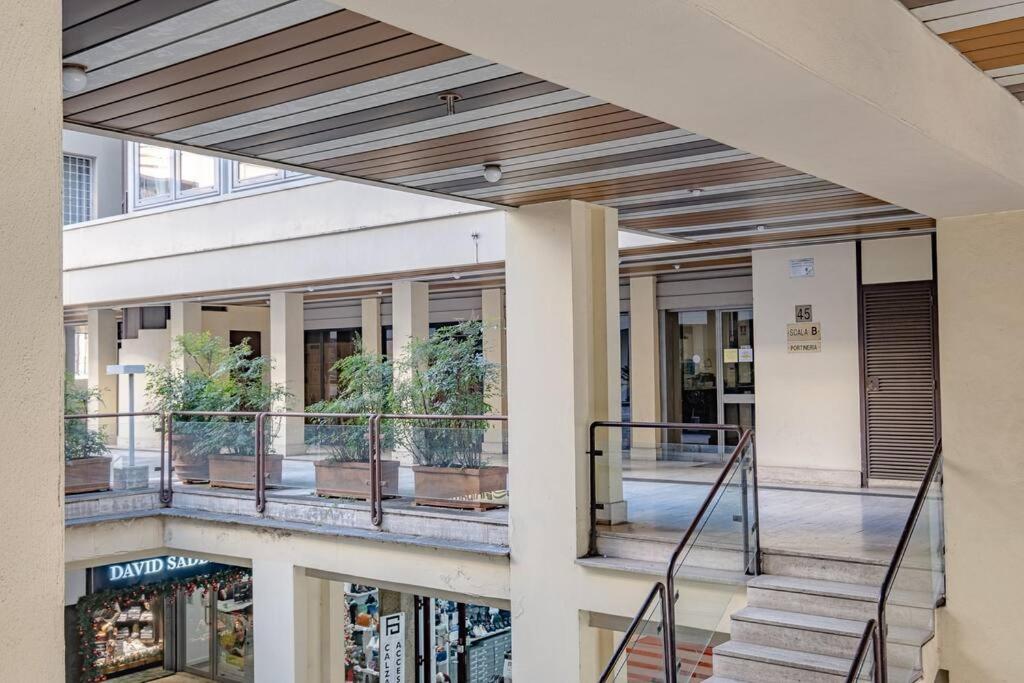Modern Apartment At San Giovanni Rome Buitenkant foto